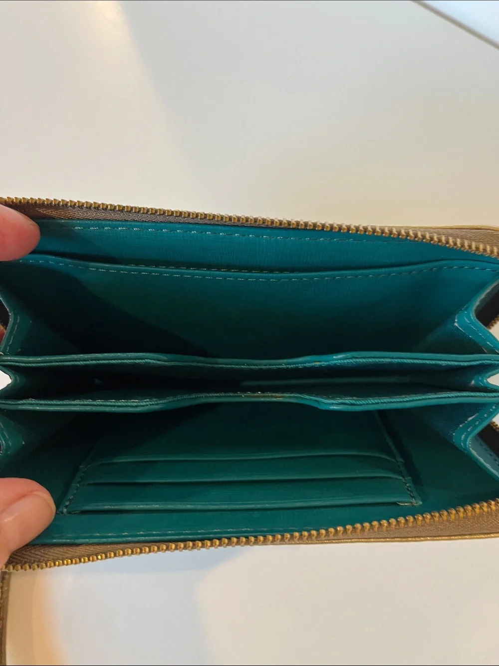 Fossil Metallic Gold Leather Wristlet Card Holder Wallet